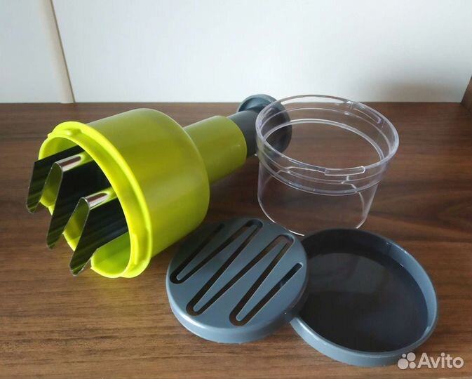 Измельчитель для чеснока, зелени и овощей