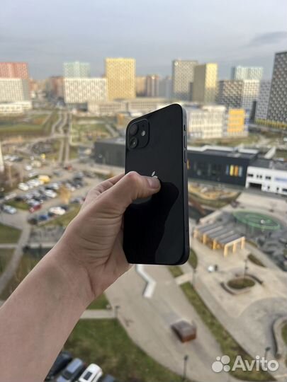 iPhone 12, 256 ГБ