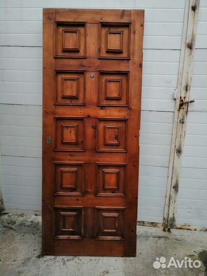 Дверь входная деревянная бу