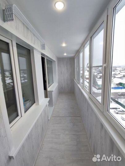 Дверь на балкон