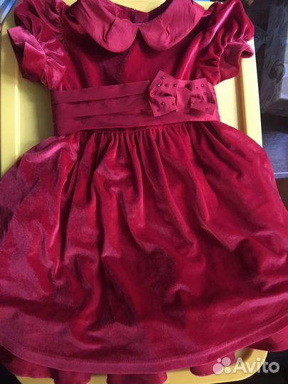Праздничное платье на девочку