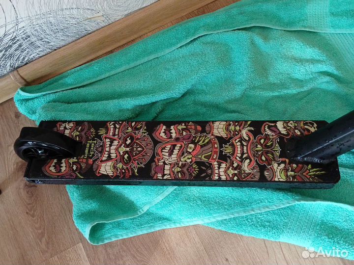 Трюковой самокат