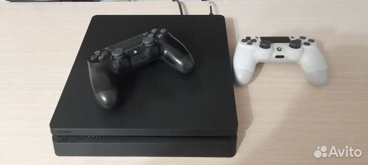 Sony PS4 slim 1tb