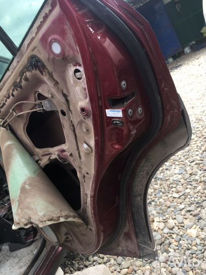 Toyota rav 4 2004 дверь задняя правая
