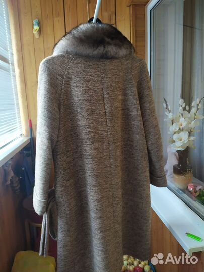 Пальто женское зимнее бу