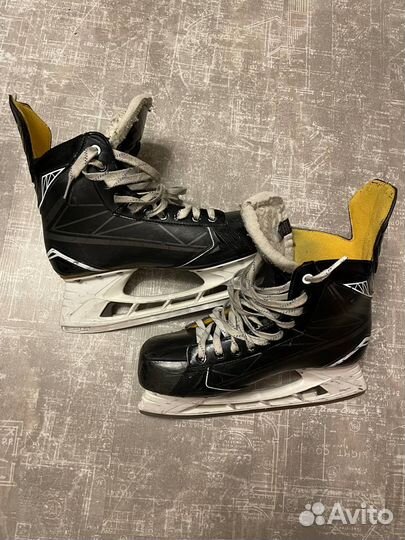 Хоккейные коньки Bauer supreme s170 SR