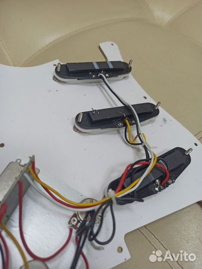 Пикгард для Стратокастера Pickguard Stratocaster