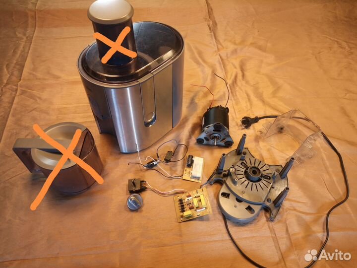 Соковыжималка Braun J700 по частям