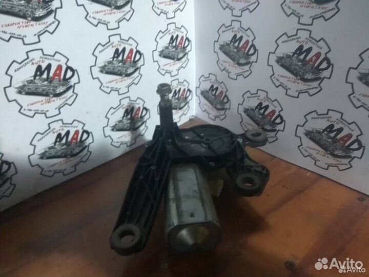 Моторчик заднего стеклоочистителя (дворника)