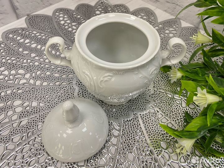 Сахарница 300мл. недекорированный Bernadotte