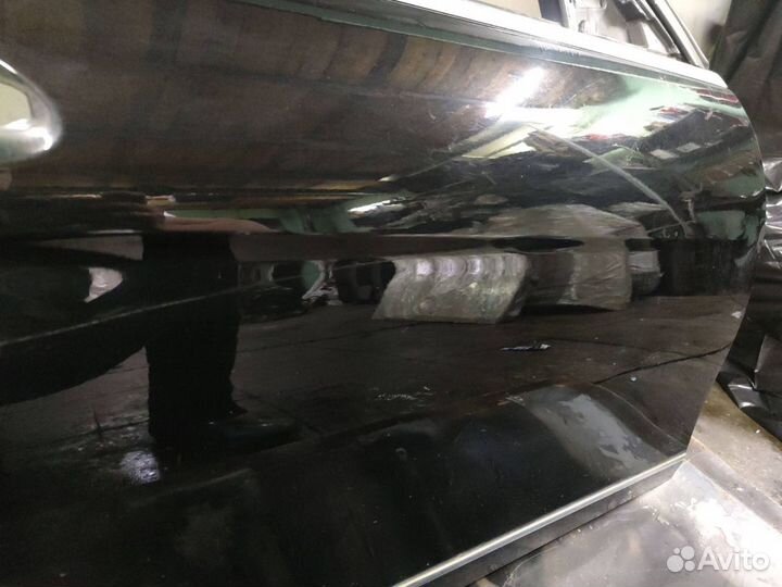 Дверь передняя правая Mercedes-Benz C-Класс