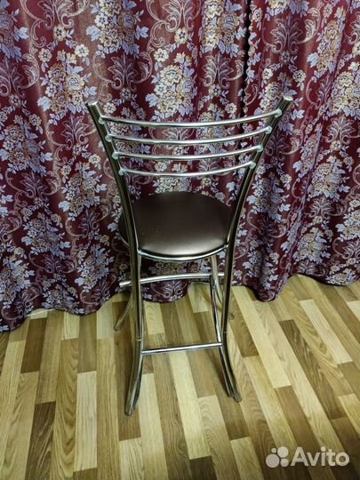 Стул барный