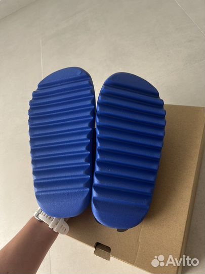 Adidas yeezy slide azure