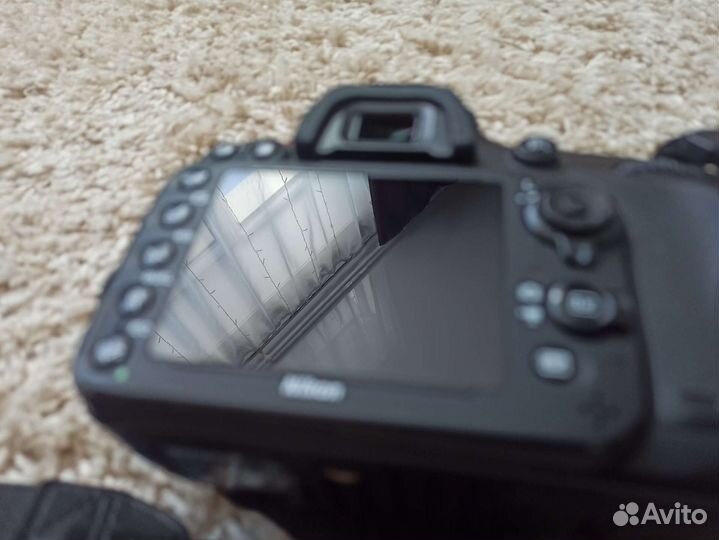 Зеркальный фотоаппарат Nikon D600