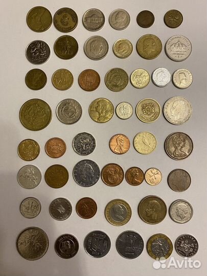 Иностранные монеты 50 шт
