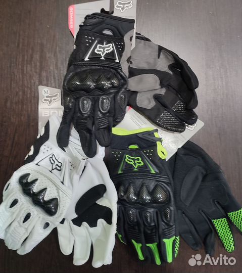 Перчатки Bomber