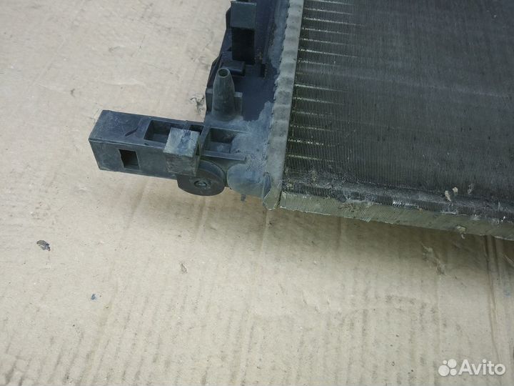 Радиатор LADA Vesta Renault Logan 2