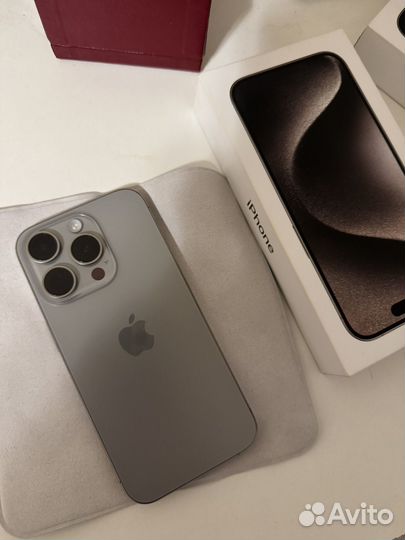 iPhone 15 Pro, 256 ГБ