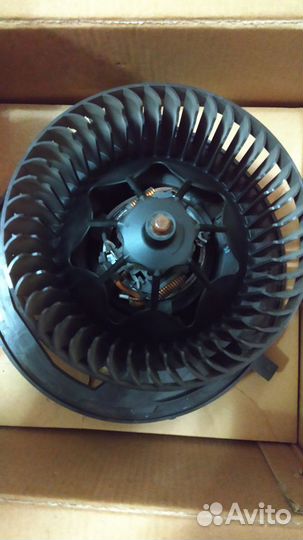 Вентилятор отопителя салона Skoda
