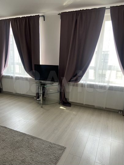 Комната 22 м² в 3-к., 39/43 эт.