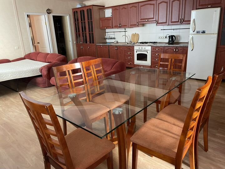 2-к. квартира, 70 м², 2/3 эт.