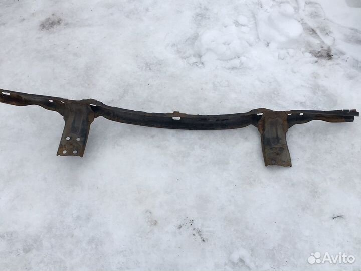 Усилитель переднего бампера Дайхатсу Териос 1