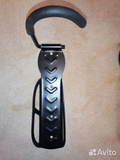 Кронштейн для велосипеда на стену