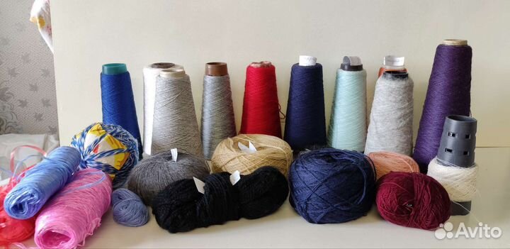 Остатки пряжи. Цена за все