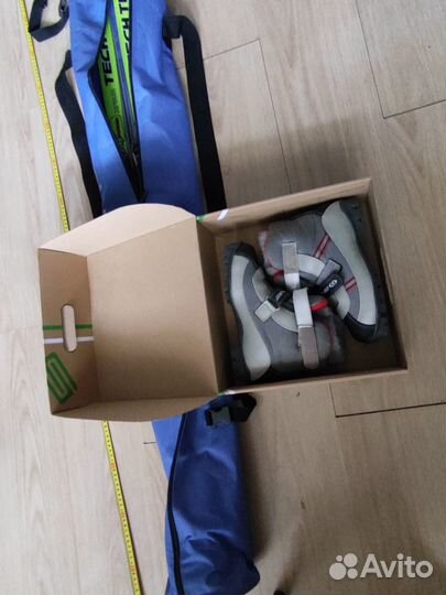 Лыжи 150см, лыжные палки 110см, ботинки, чехол