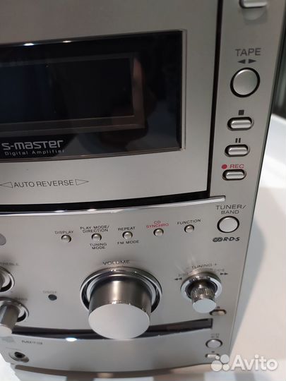 Музыкальный центр sony