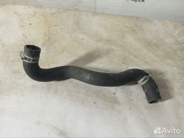 Патрубок радиатора охлаждения верхний Nissan Note