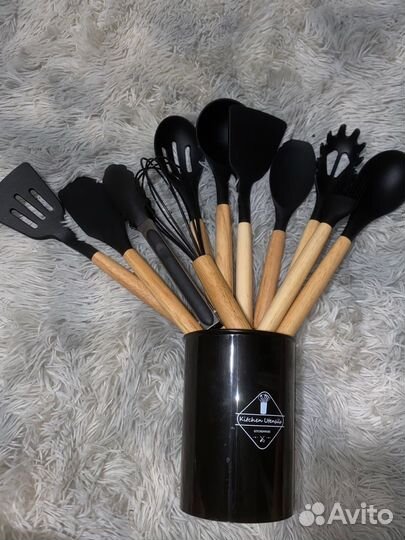 Набор кухонных принадлежностей