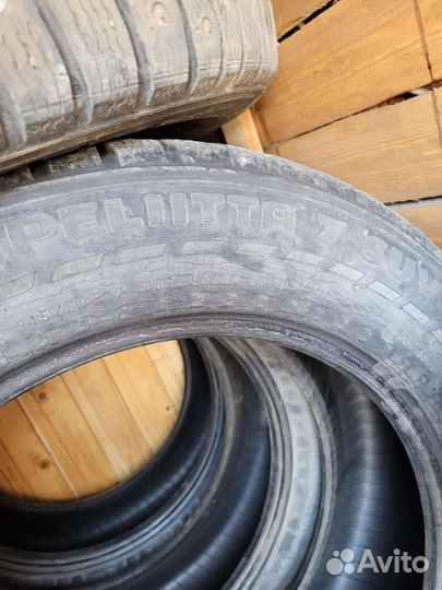 Nokian Tyres Hakkapeliitta 7 SUV 215/60 R17
