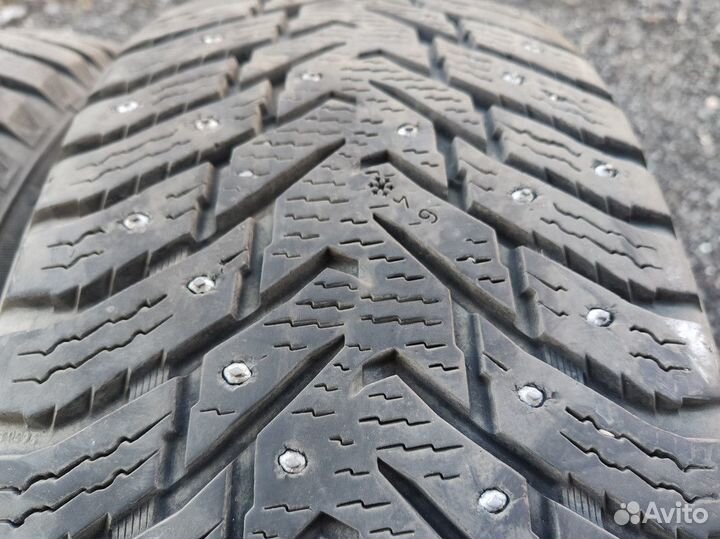 Nokian Tyres Hakkapeliitta 8 SUV 235/65 R17 108T