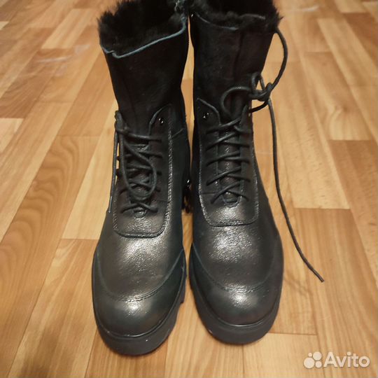 Ботинки женские зимние р. 37, кожа