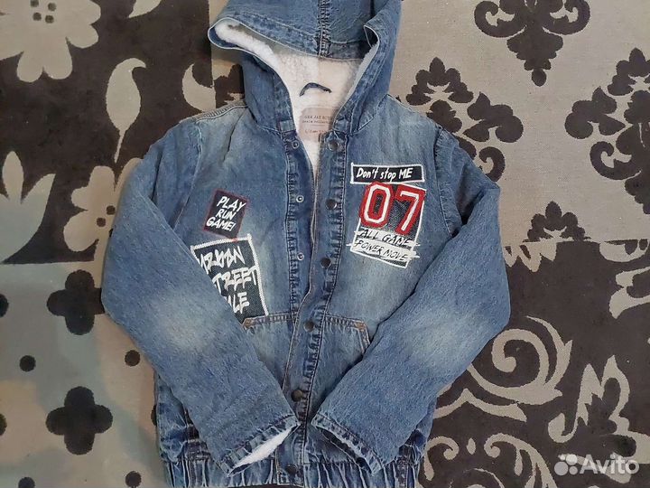 Джинсовая куртка