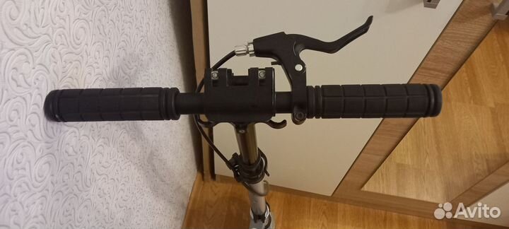 Самокат до 100кг, дисковый тормоз