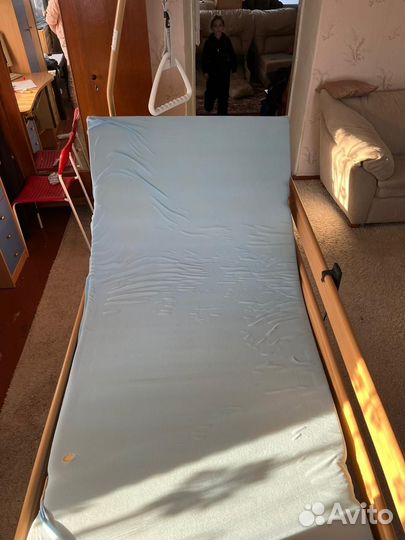 Медицинская кровать для лежачих больных б/у