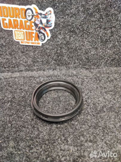 Сальники + пыльники вилки 48mm