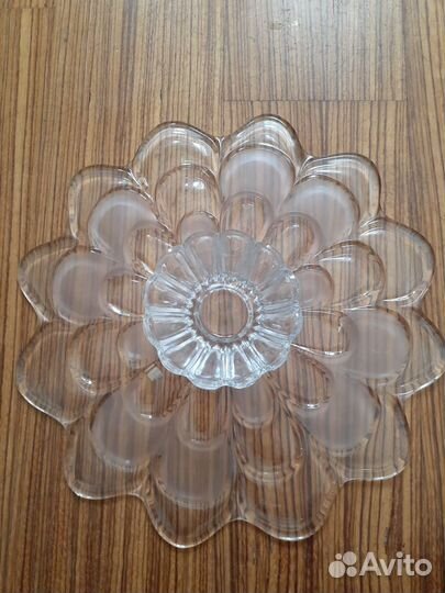 Вазы из фигурного стекла