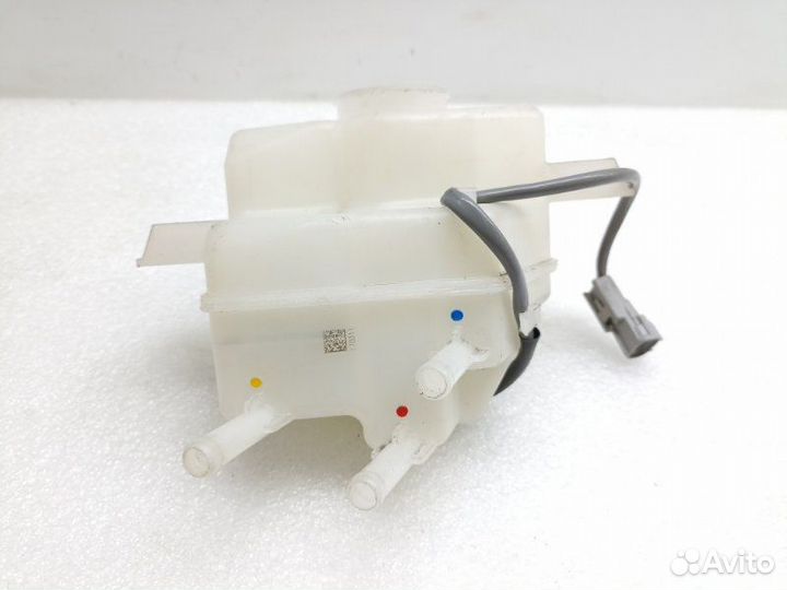 Бачок для тормозной жидкости Lexus Nx200