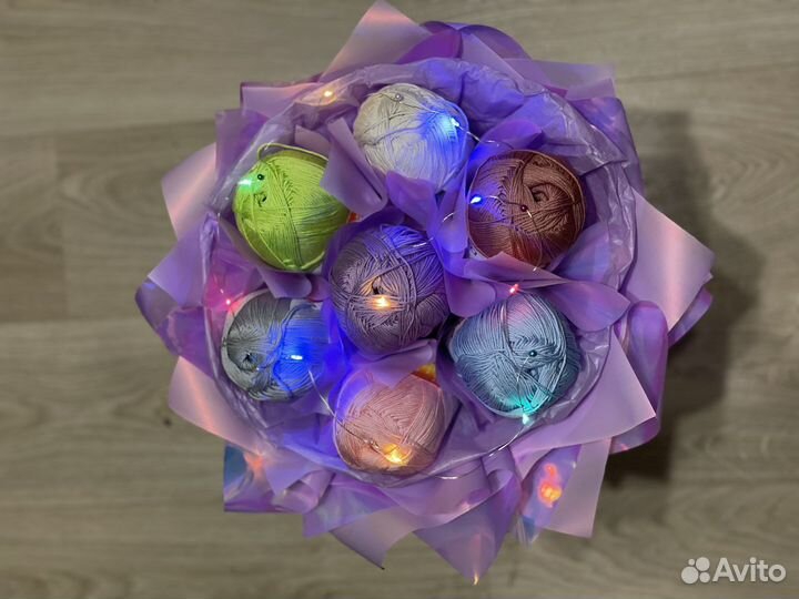 Букет из пряжи