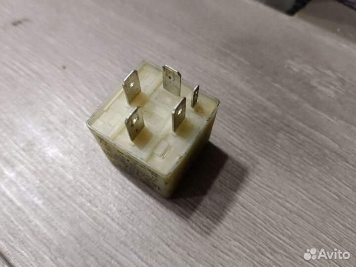 Реле Оригинал VAG № 30 - 165906381