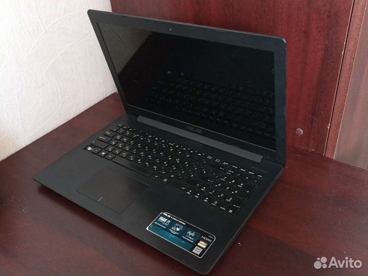 Ноутбук asus X553M