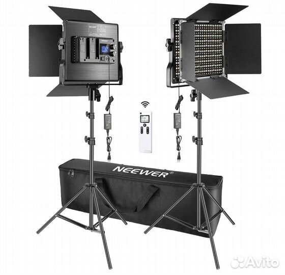 Студийный свет Neewer P200 2,4