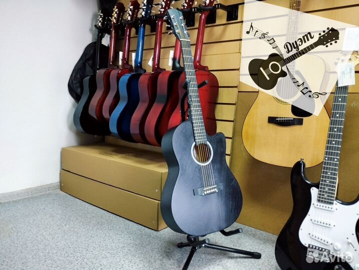 Гитара Амистар с широким грифом