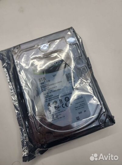Exos 7E8 Seagate ST8000NM0075 8Tb SAS HDD новые