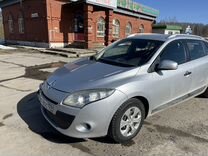 Renault Megane 1.5 MT, 2009, битый, 193 039 км, с пробегом, цена 320 000 руб.