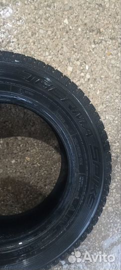 Nitto Therma Spike 215/65 R16