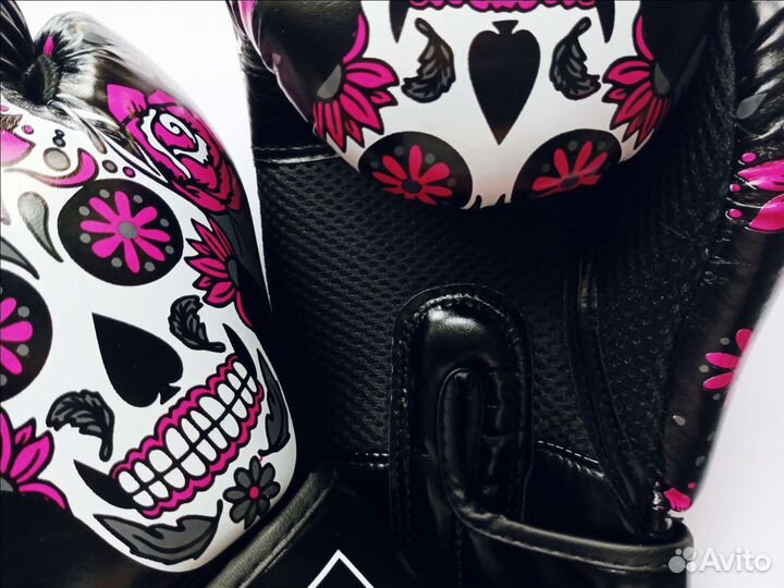 Женские боксёрские перчатки новые